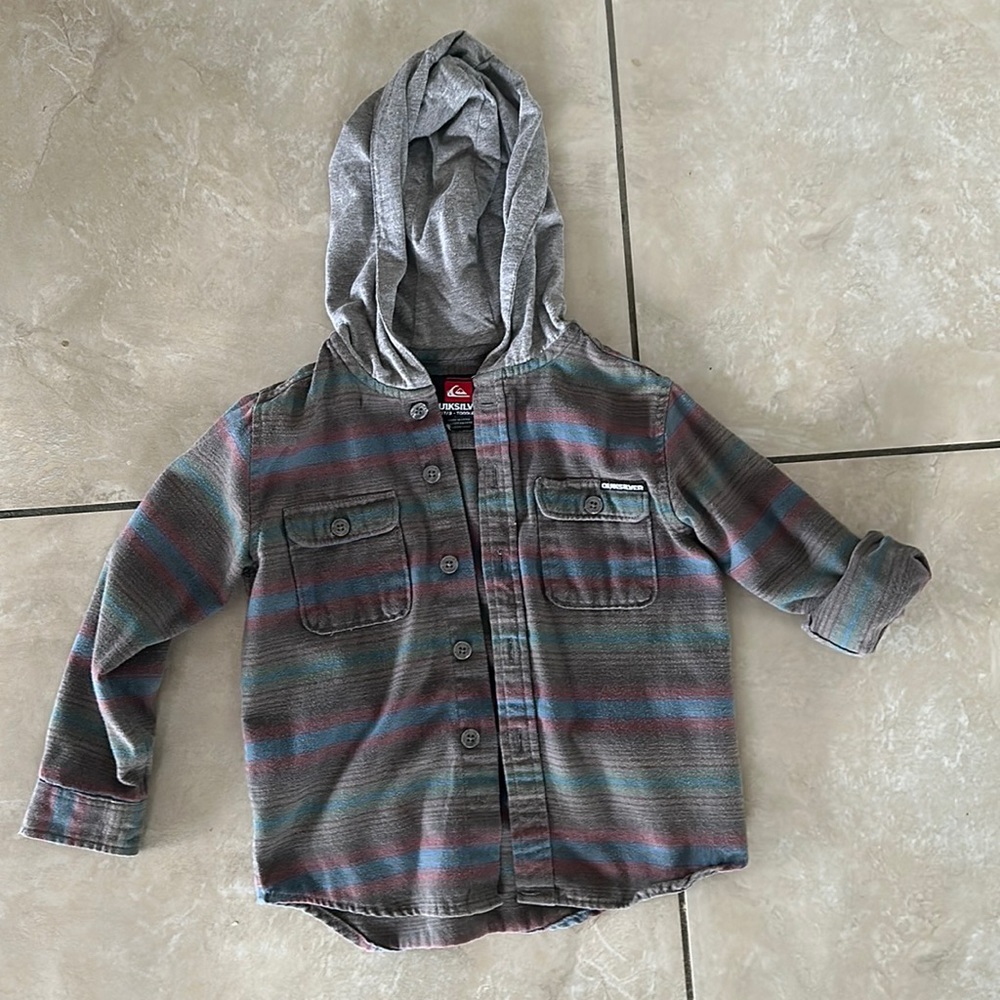 Quicksilver / toddler 3T